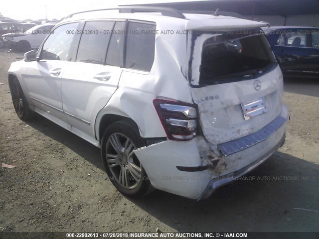 WDCGG0EB3FG376447 - 2015 MERCEDES-BENZ GLK 250 BLUETEC WHITE photo 3