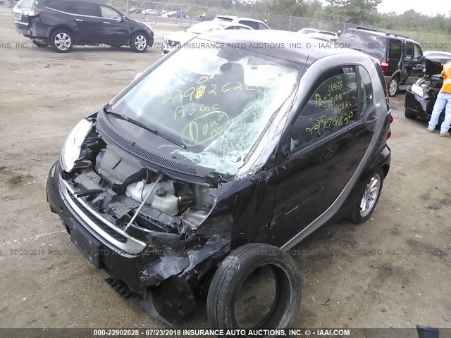 WMEEJ31X09K208494 - 2009 SMART FORTWO PURE/PASSION BLACK photo 2