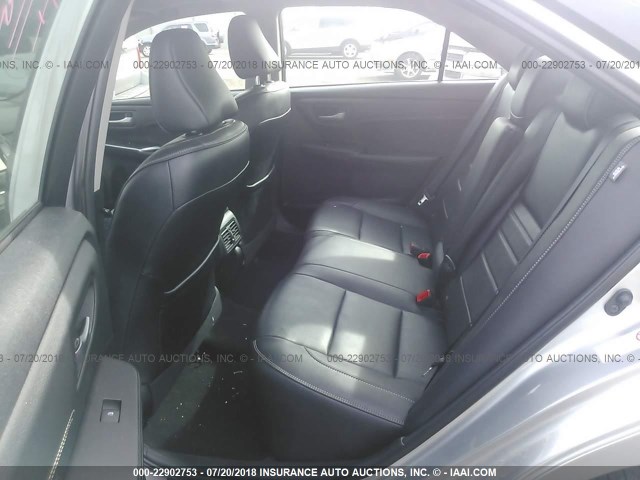 4T1BK1FK7GU568990 - 2016 TOYOTA CAMRY XSE/XLE Gümüş foto 8