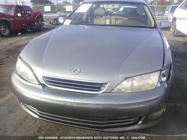 JT8BF28G910325718 - 2001 LEXUS ES 300 GOLD photo 6