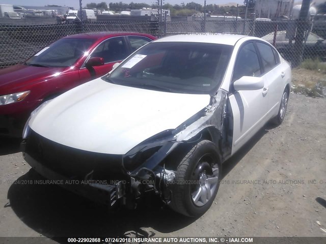 1N4AL2AP4CN507807 - 2012 NISSAN ALTIMA S WHITE photo 2