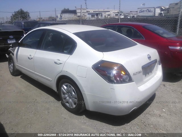 1N4AL2AP4CN507807 - 2012 NISSAN ALTIMA S WHITE photo 3