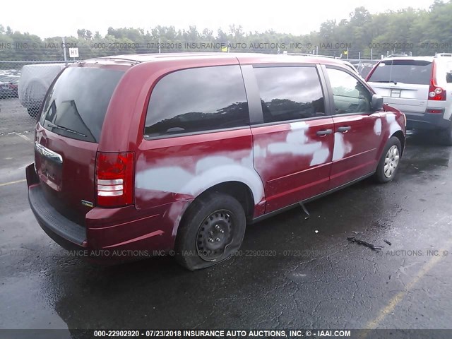 2A8HR44H58R708030 - 2008 CHRYSLER TOWN & COUNTRY LX RED photo 4