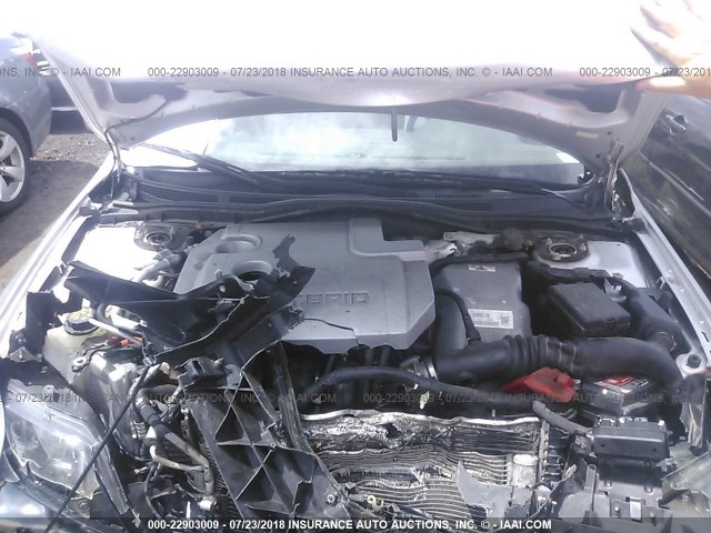 3FADP0L30BR344309 - 2011 FORD FUSION HYBRID SILVER photo 10