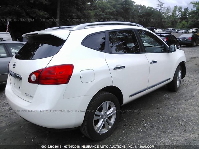 JN8AS5MV5CW350215 - 2012 NISSAN ROGUE S/SV WHITE photo 4