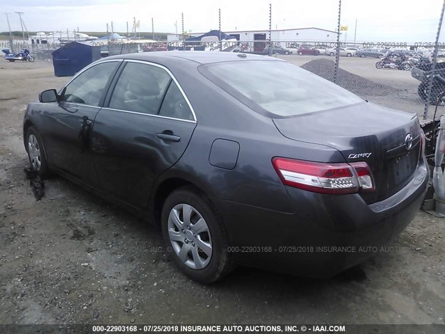4T1BF3EK6AU054573 - 2010 TOYOTA CAMRY SE/LE/XLE 灰色 照片 3