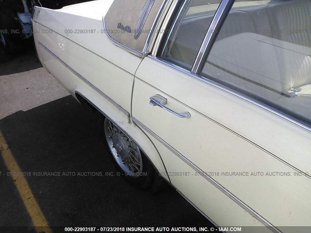 1G6AD698XD9265355 - 1983 CADILLAC DEVILLE YELLOW photo 6