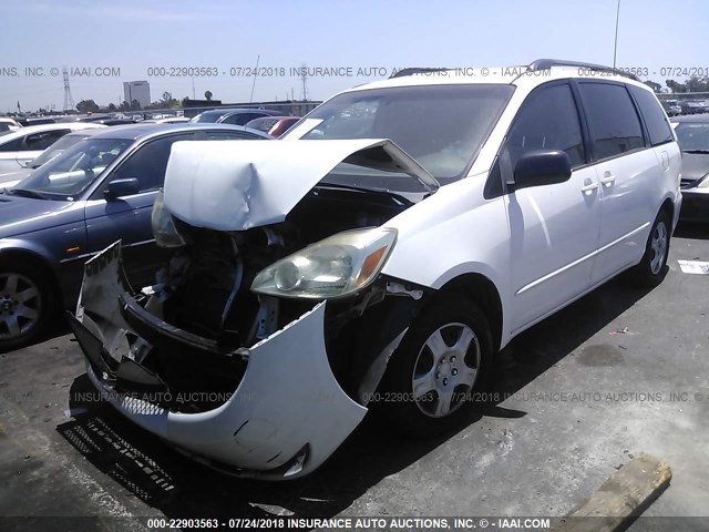 5TDZA23C85S354715 - 2005 TOYOTA SIENNA CE/LE WHITE photo 2