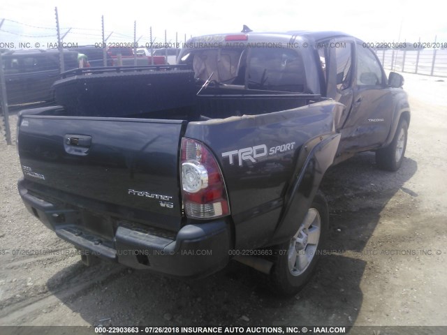 3TMJU4GN2FM175387 - 2015 TOYOTA TACOMA DOUBLE CAB PRERUNNER GRAY photo 4