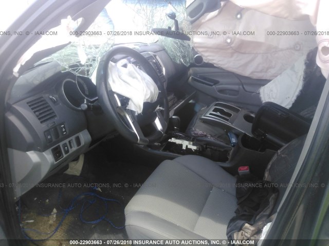 3TMJU4GN2FM175387 - 2015 TOYOTA TACOMA DOUBLE CAB PRERUNNER GRAY photo 5