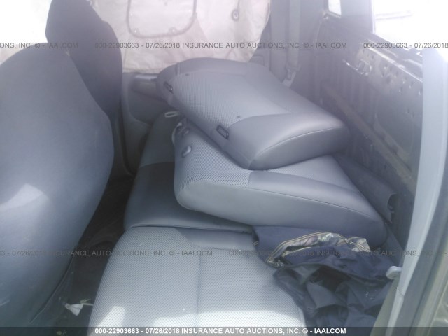 3TMJU4GN2FM175387 - 2015 TOYOTA TACOMA DOUBLE CAB PRERUNNER GRAY photo 8