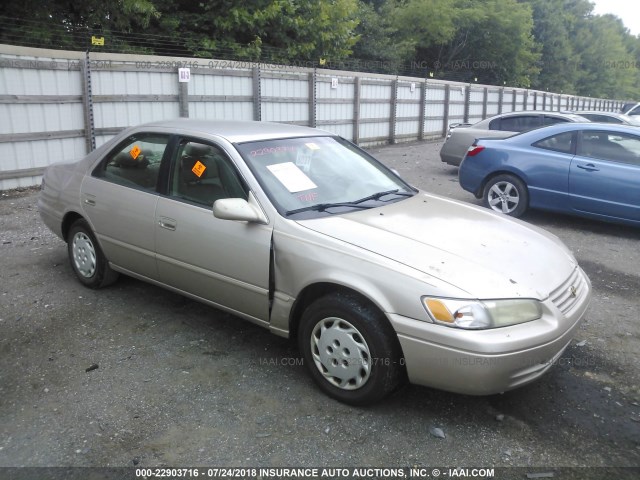 4T1BG22K9XU522980 - 1999 TOYOTA CAMRY CE/LE/XLE ოქროსფერი ფოტო 1
