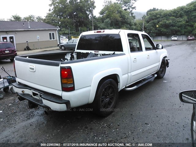 2GTEK63NX51147500 - 2005 GMC SIERRA K1500 DENALI WHITE photo 4