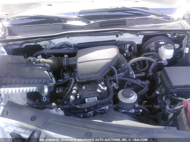 5TFRX5GN5HX080691 - 2017 TOYOTA TACOMA ACCESS CAB/SR/SR5 WHITE photo 10
