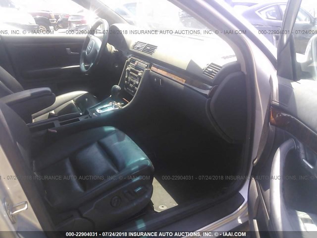 WAUJT68E84A004079 - 2004 AUDI A4 3.0 SILVER photo 5