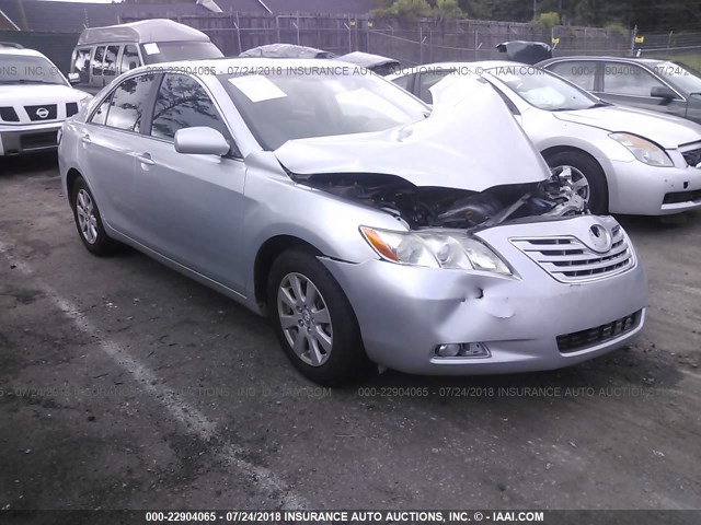 4T1BE46K77U102792 - 2007 TOYOTA CAMRY NEW GENERATION CE/LE/XLE/SE SILVER photo 1