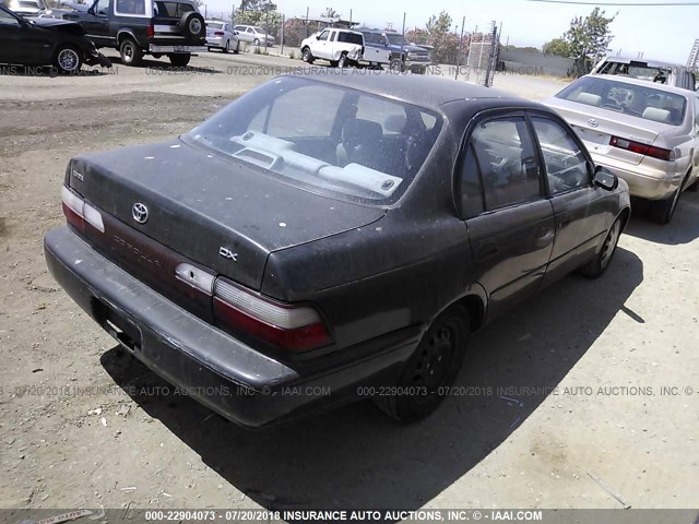 1NXBB02E5TZ382899 - 1996 TOYOTA COROLLA DX BLACK photo 4