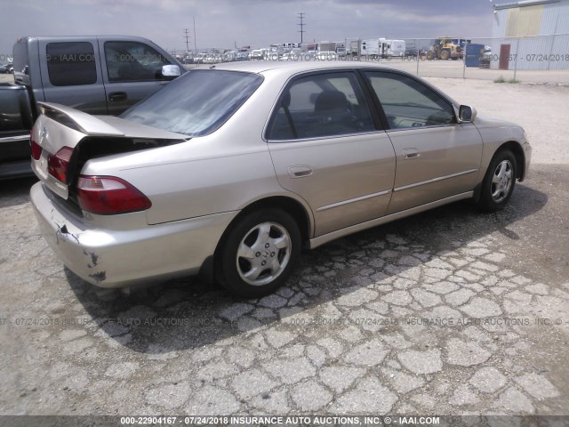 1HGCG5655YA116570 - 2000 HONDA ACCORD EX GOLD photo 4