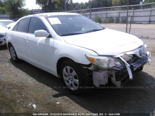 4T1BF3EK1BU773103 - 2011 TOYOTA CAMRY SE/LE/XLE თეთრი ფოტო 1