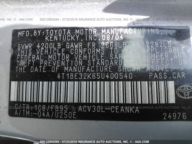 4T1BE32K65U400540 - 2005 TOYOTA CAMRY LE/XLE/SE 银色 照片 9