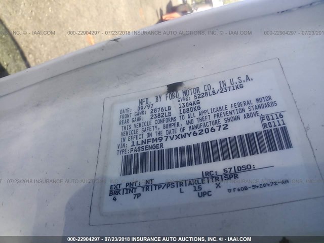 1LNFM97VXWY620672 - 1998 LINCOLN CONTINENTAL  白色 照片 9