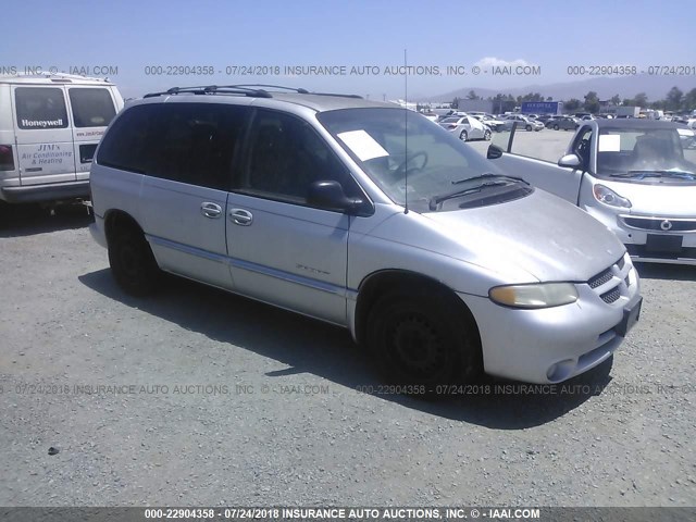 2B4GP45R1YR728188 - 2000 DODGE CARAVAN SE/SPORT SILVER photo 1