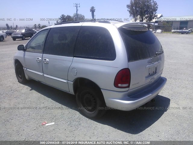 2B4GP45R1YR728188 - 2000 DODGE CARAVAN SE/SPORT SILVER photo 3