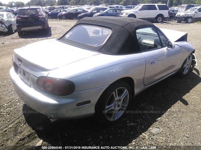 JM1NB353550410689 - 2005 MAZDA MX-5 MIATA LS SILVER photo 4