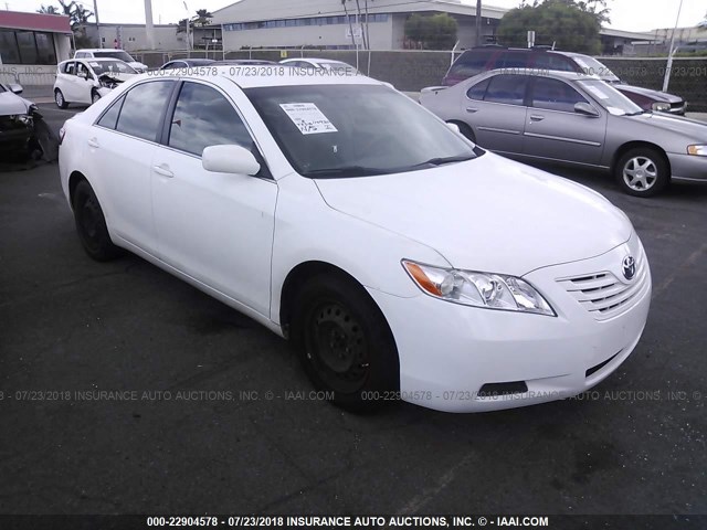 JTNBE46K093150255 - 2009 TOYOTA CAMRY SE/LE/XLE WHITE photo 1