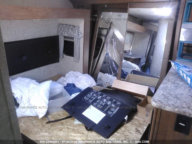 5ZT3WC3B9HG001367 - 2017 FOREST RIVER OTHER  白色 照片 5