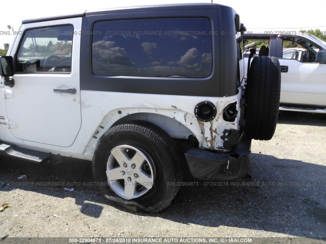 1C4AJWAG6FL667484 - 2015 JEEP WRANGLER SPORT WHITE photo 6