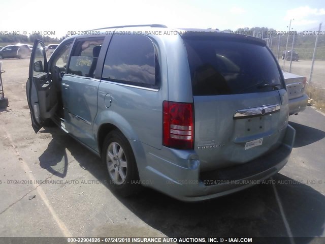 2A4RR5D12AR234882 - 2010 CHRYSLER TOWN & COUNTRY TOURING Light Blue photo 3