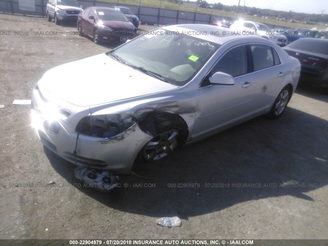 1G1ZH57B89F105909 - 2009 CHEVROLET MALIBU 1LT SILVER photo 2
