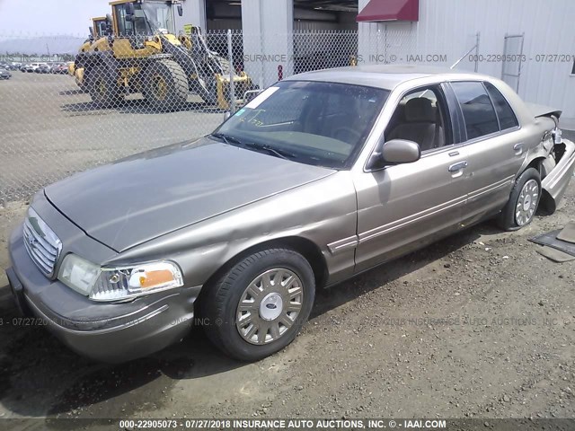 2FAFP73W83X155003 - 2003 FORD CROWN VICTORIA  GOLD photo 2