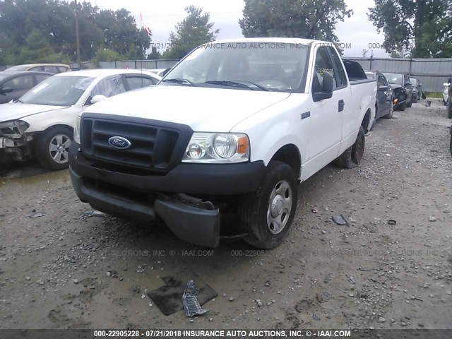 1FTRF12295NB98839 - 2005 FORD F150 WHITE photo 6