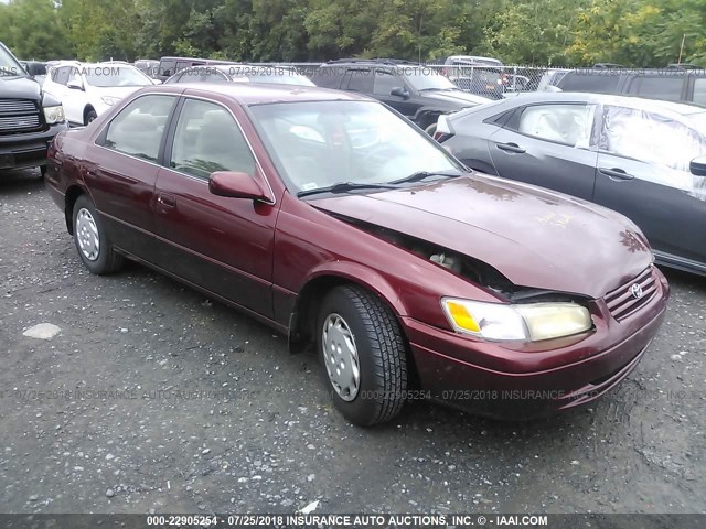 4T1BG22K8XU428525 - 1999 TOYOTA CAMRY CE/LE/XLE RED photo 1