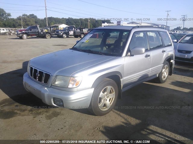 JF1SF65602H703860 - 2002 SUBARU FORESTER S 银色 照片 2