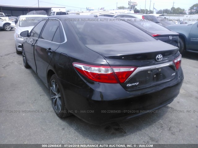 4T1BF1FKXFU005774 - 2015 TOYOTA CAMRY LE/XLE/SE/XSE 黑色 照片 3