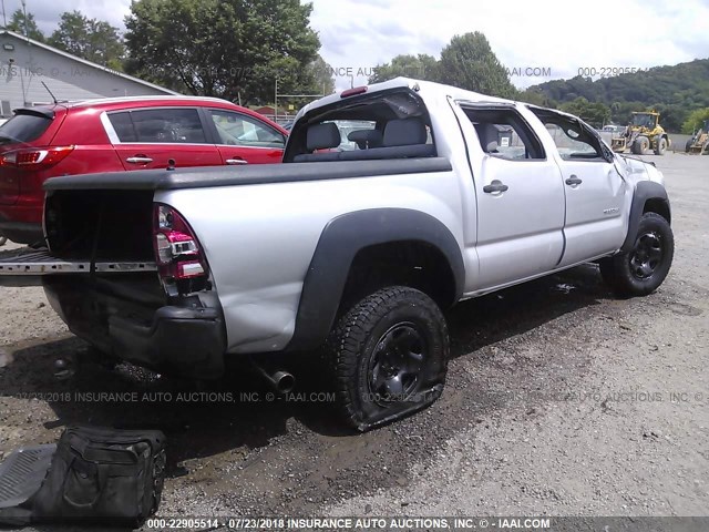 5TELU42N58Z495549 - 2008 TOYOTA TACOMA DOUBLE CAB SILVER photo 4