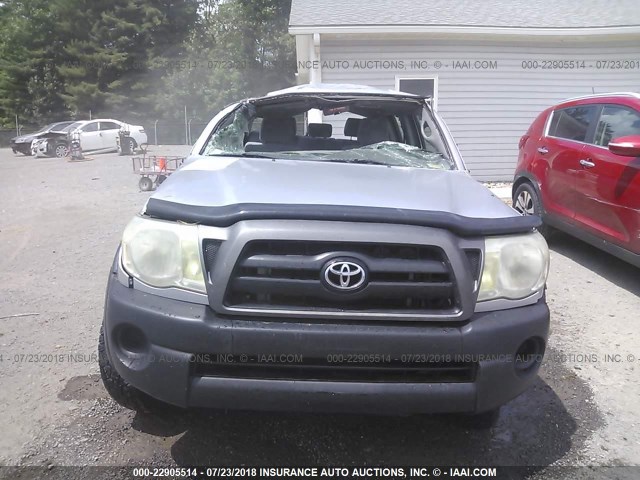 5TELU42N58Z495549 - 2008 TOYOTA TACOMA DOUBLE CAB SILVER photo 6