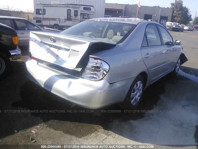 4T1BE32K32U084770 - 2002 TOYOTA CAMRY LE/XLE/SE Gümüş foto 4