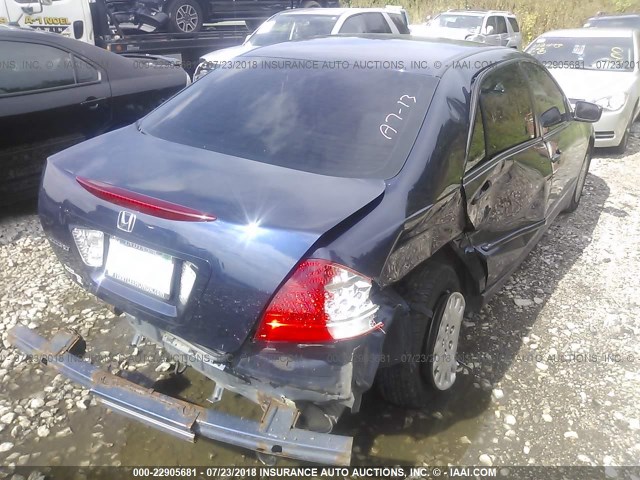 1HGCM56197A066101 - 2007 HONDA ACCORD VALUE BLUE photo 4