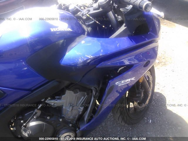 MLHRC7403E5000826 - 2014 HONDA CBR650 F BLUE photo 5