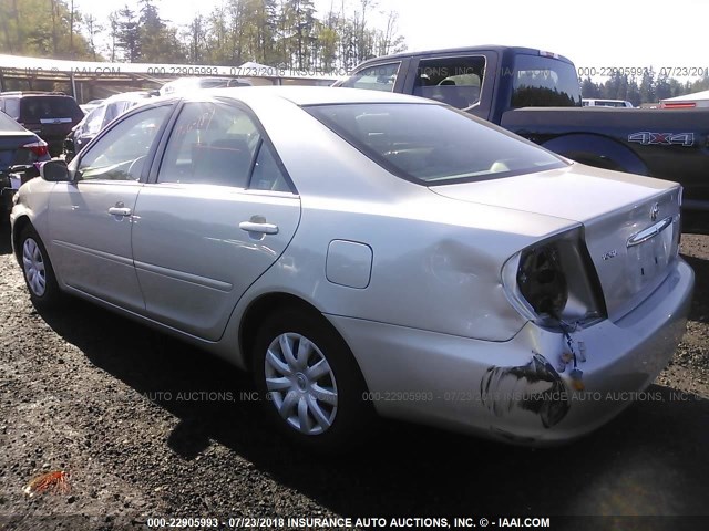 4T1BE32K85U982432 - 2005 TOYOTA CAMRY LE/XLE/SE 银色 照片 3