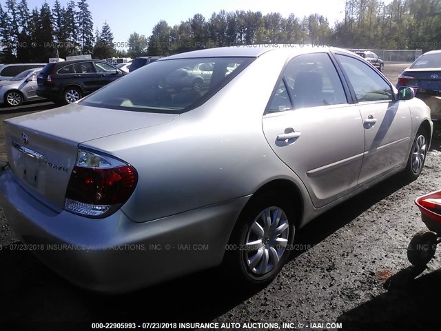 4T1BE32K85U982432 - 2005 TOYOTA CAMRY LE/XLE/SE 银色 照片 4