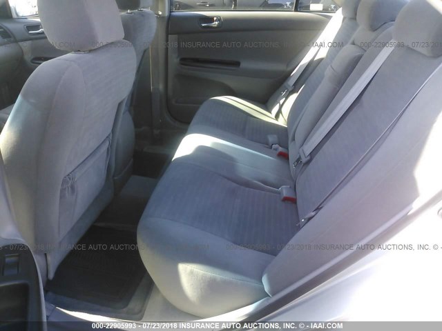 4T1BE32K85U982432 - 2005 TOYOTA CAMRY LE/XLE/SE 银色 照片 8