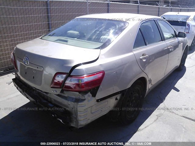 4T1BE46KX9U806942 - 2009 TOYOTA CAMRY SE/LE/XLE GOLD photo 4
