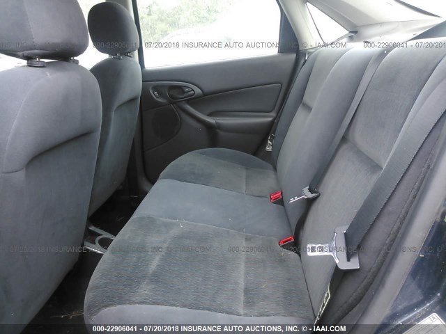 1FAFP34P81W233627 - 2001 FORD FOCUS SE/SE COMFORT Dark Blue photo 8