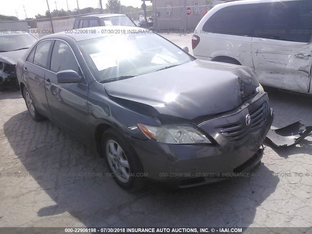 4T1BE46K89U272131 - 2009 TOYOTA CAMRY SE/LE/XLE ნაცრისფერი ფოტო 1
