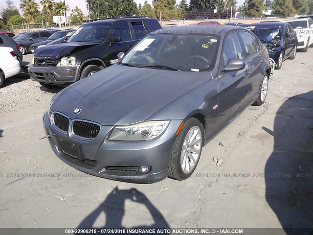 WBAPH5G50BNM83840 - 2011 BMW 328 I SULEV GRAY photo 2